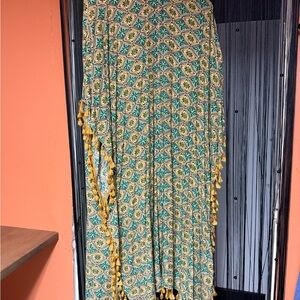 BloomChic Green and Yellow Kimono with Tassels